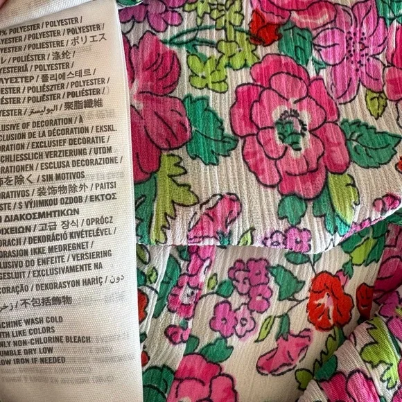 Abercrombie & Fitch Women’s Multicolor Floral 3/4 Sleeved Blouse - Picture 7 of 9